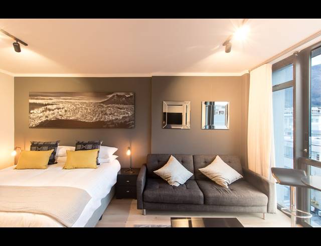 1 BEDROOM APARTMENT TO LET IN CAPE TOWN CITY CENTRE